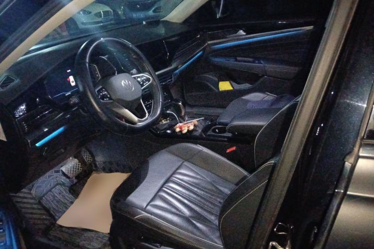 Used Volkswagen Passat 2022 330TSI Luxury Edition Left Front Seat