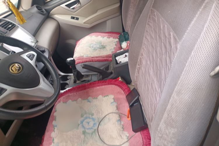 Used Lifan Auto X60 2012 Discovery Edition 1.8L Manual Luxury Model
