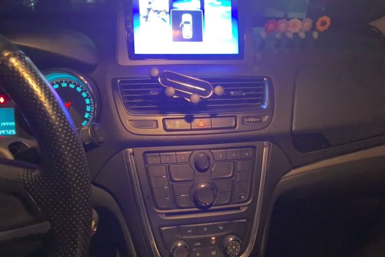 Used Buick Encore 2015 1.4T Automatic Two-Wheel Drive Urban Elite Version