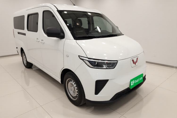 Used Wuling Yangguang 2025 Model 400km Bus Edition—Comfort Edition