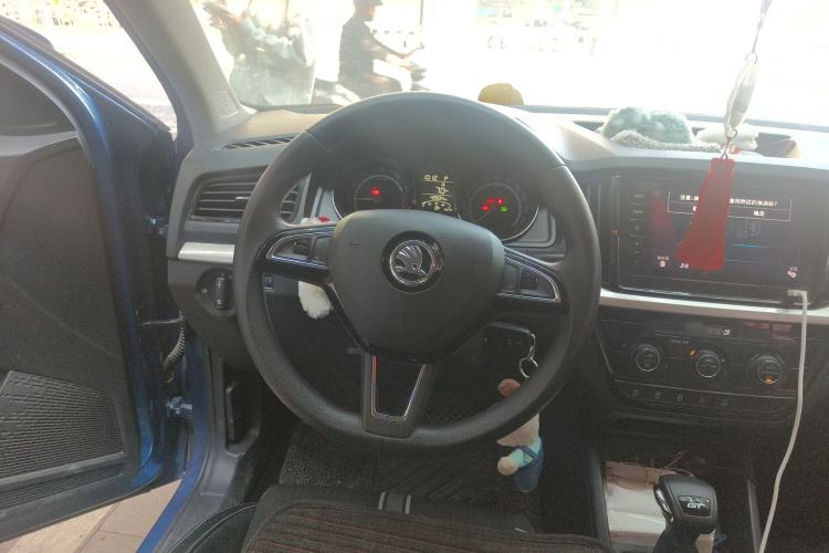 Used Skoda Kamiq 2020 GT 1.5L Automatic Comfort Edition China VI Standard Steering Wheel