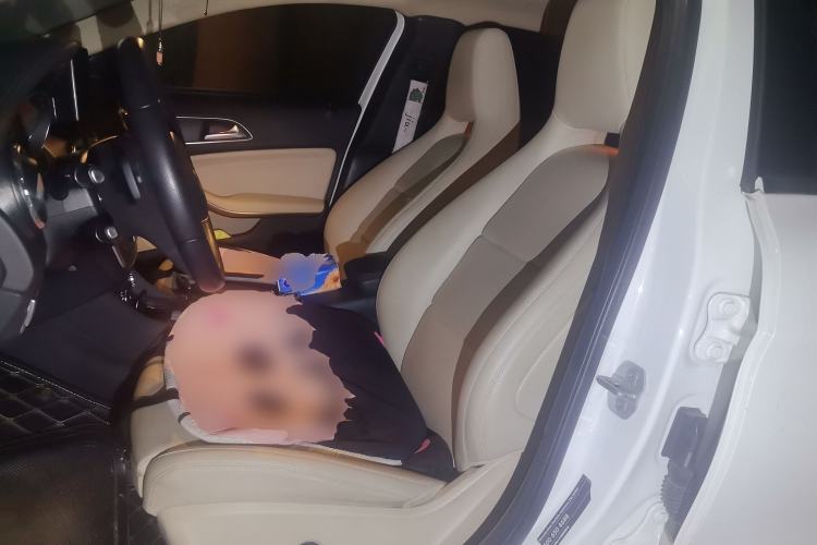 Used Mercedes-Benz GLA 2015 GLA 200 Fashion Model Left Front Seat