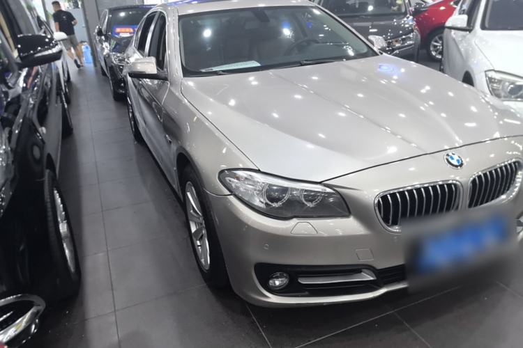 Used BMW 5 Series 2014 520i Elegant Edition
