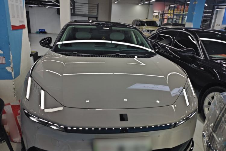 Used Lynk & Co Lynk & Co 10 EM-P 2025 Facelifted Model 240 All-Wheel Drive Ultra—Sport Edition
