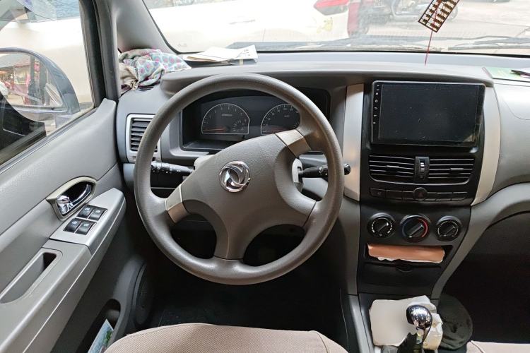 Used Dongfeng Shuaike 2011 1.6L Manual Comfort 7-Seater