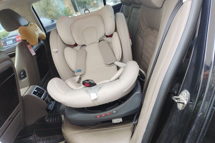 Used Volkswagen Magotan 2015 1.8TSI Prestige Model Left Rear Seat