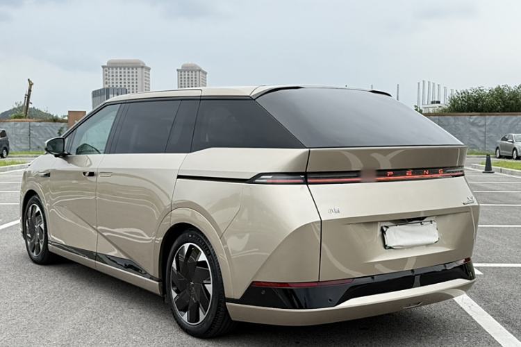 Used XPeng X9 2024 640 All-Wheel Drive High-Performance Max