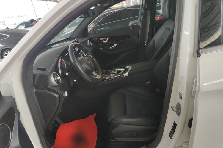 Used Mercedes-Benz GLC 2017 GLC 260 4MATIC Dynamic Edition
