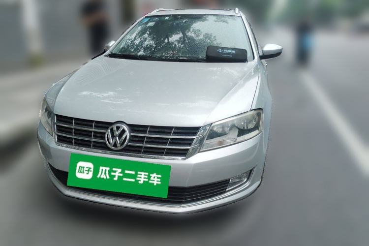 Used Volkswagen Gran Lavida 2013 1.4 TSI Manual Comfort Model