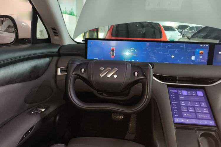 Used IM LS6 2023 Max Standard Edition
