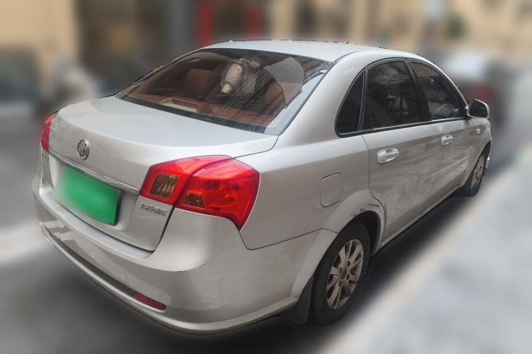 Used Buick Excelle 2013 1.5L Automatic Classic Model
