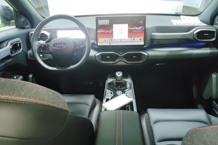 Used Geely Auto Cowboy 2025 1.5TD Fun-Offroad Version Center Console