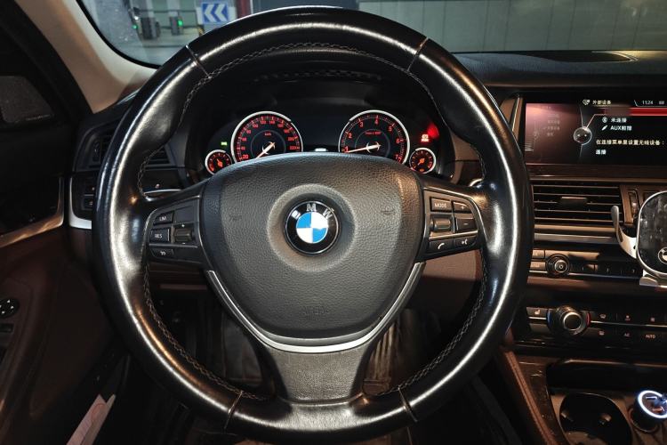 Used BMW 5 Series 2017 525Li Luxury Design Package
