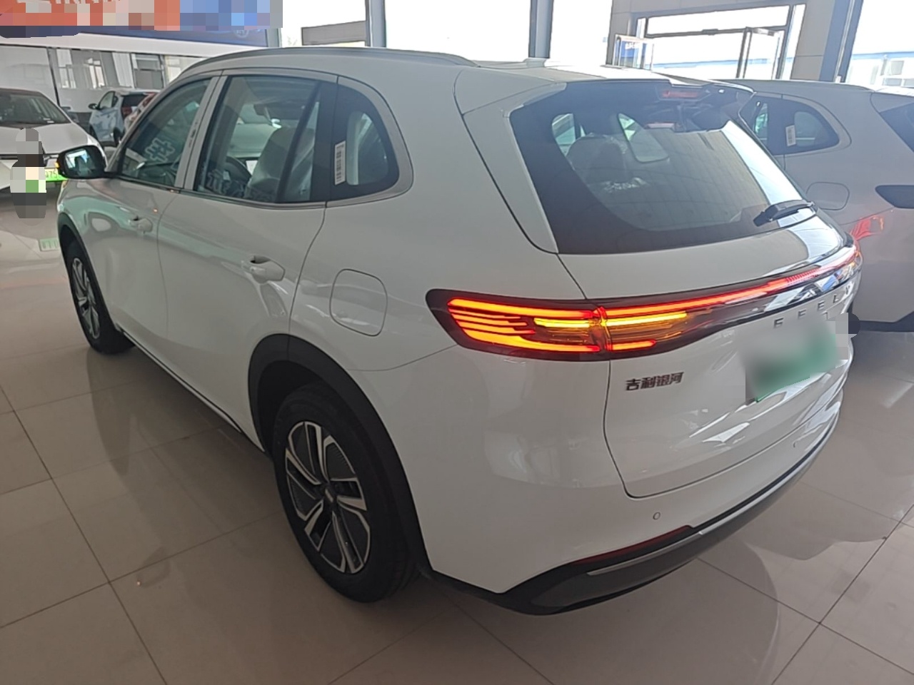 Geely Galaxy Xingjian 7 EM-i 2026 Model 130km Launch Edition — снимка 4