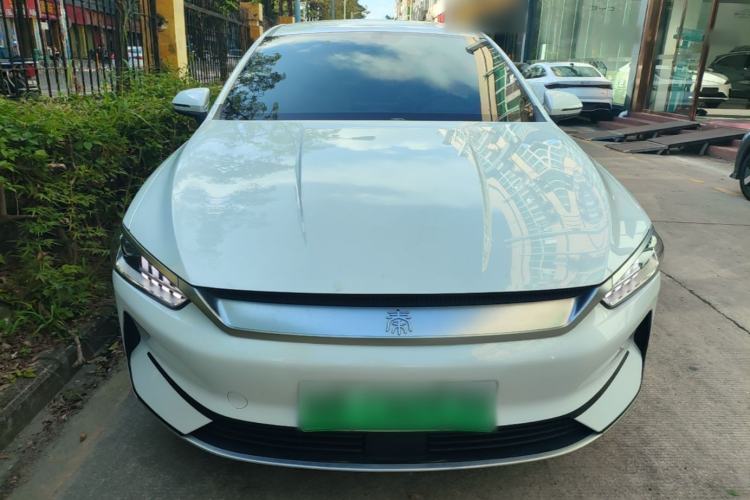 Used BYD Qin PLUS 2024 Honor Edition EV 510KM Leading Model
