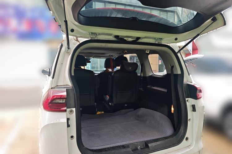 Used GAC Trumpchi M6 2023 PRO 270T DCT Luxury Edition
