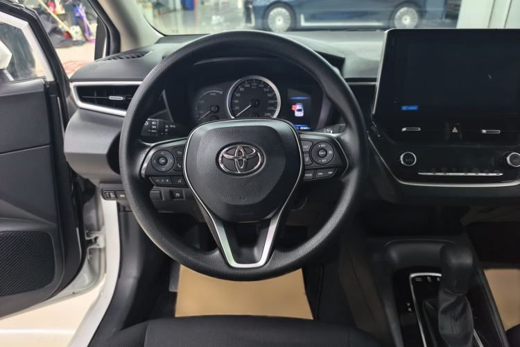 Used Toyota Corolla 2021 Dual-Motor 1.8L E-CVT Elite Edition
