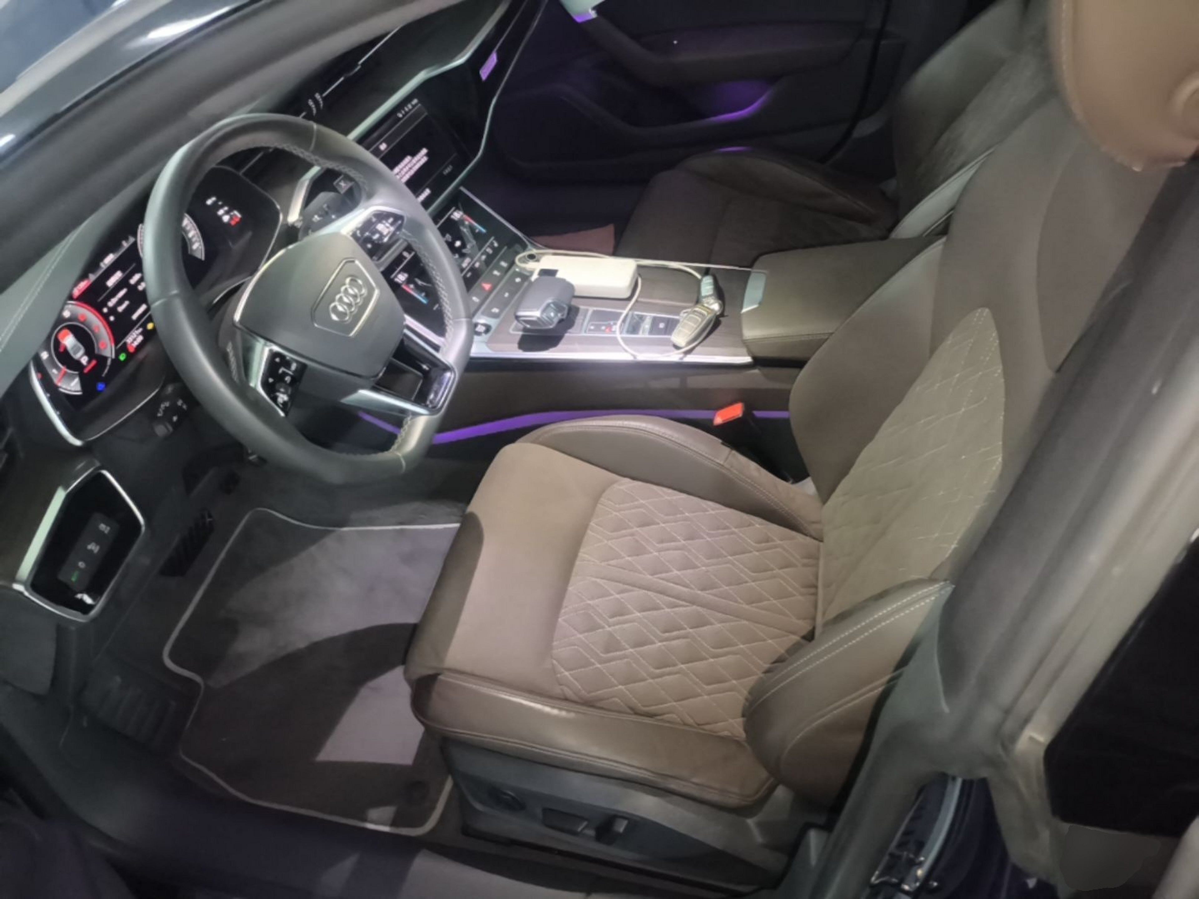 Interior delantero