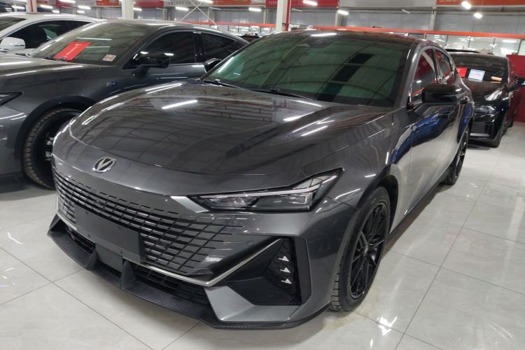 Used Changan UNI-V 2024 1.5T High-Energy Version