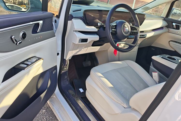 Used Buick GL8 New Energy 2026 Model Lu Zun Luxury Edition
