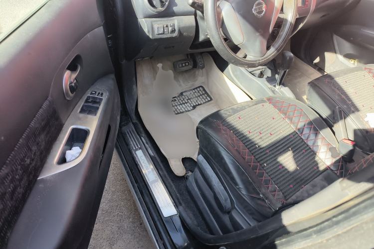 Used Nissan Livina 2013 JINRUI 1.6XV CVT Luxury Edition