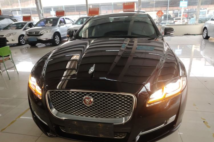 Used Jaguar XJ 2016 XJL 2.0T Two-Wheel-Drive Elegant Business Edition
