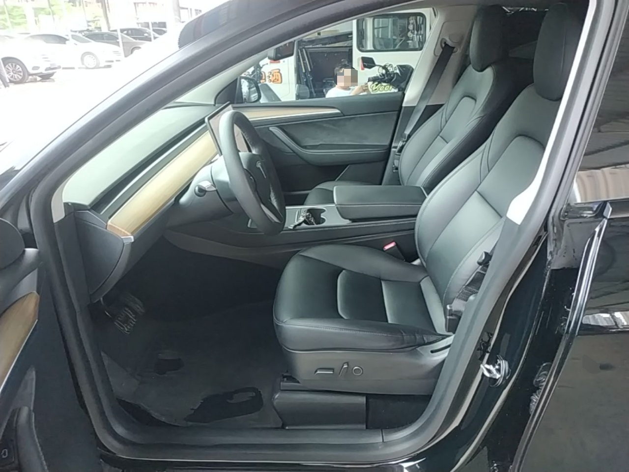 Interior delantero