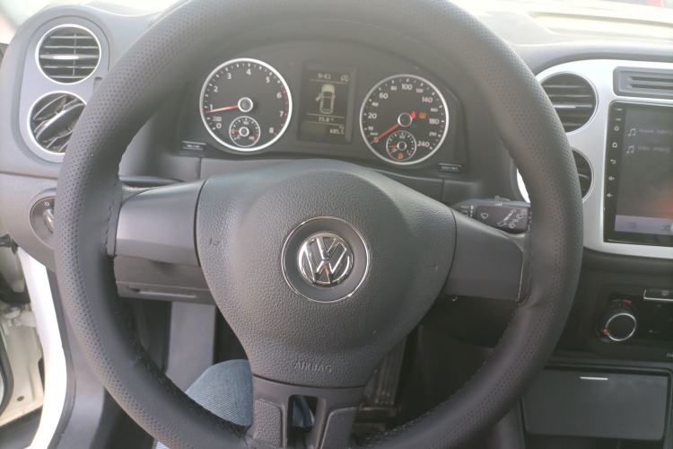 Used Volkswagen Tiguan 2016 280TSI Automatic Two-Wheel-Drive Silk Road Style Edition Steering Wheel