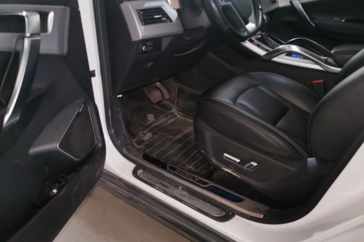 Used Geely Auto Emgrand X7 Sport 2016 1.8TD Automatic Smart Model
