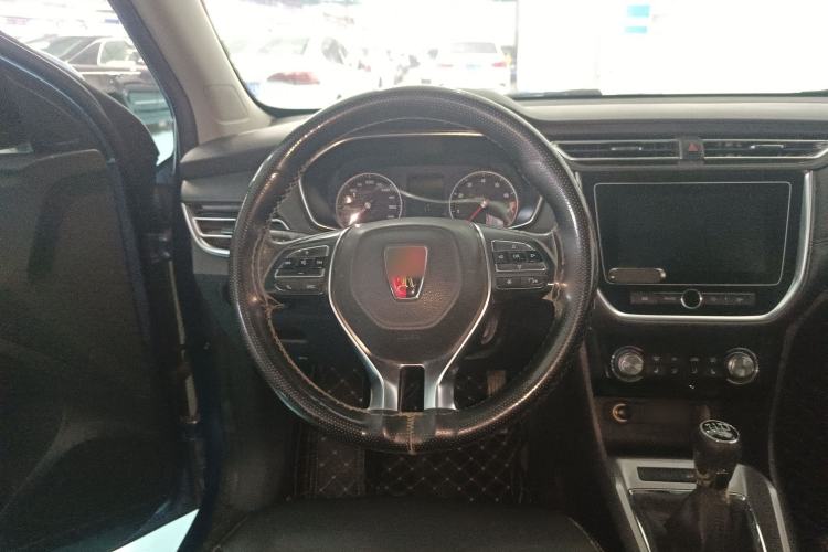 Used Roewe RX3 2018 1.6L Manual Internet Smart Edition
