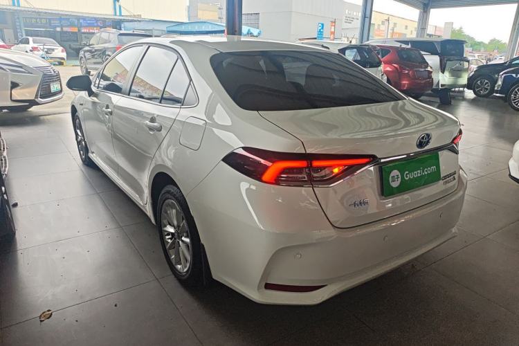 Used Toyota Corolla 2021 Dual-Motor 1.8L E-CVT Elite Edition
