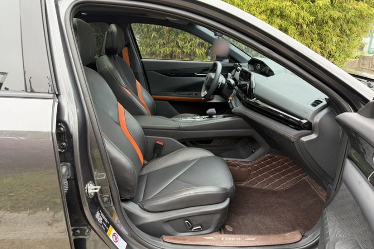 Used CHANGAN UNI-V 2022 1.5T Sport Edition Interior 1