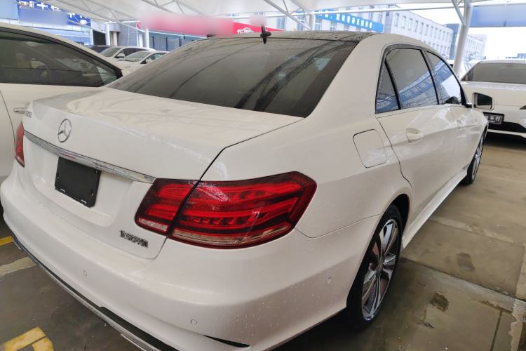 Used Mercedes-Benz E-Class 2015 E 260 L Sport & Fashion Model