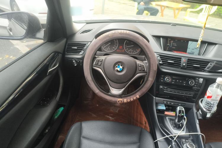 Used BMW X1 2015 sDrive18i Leading Edition