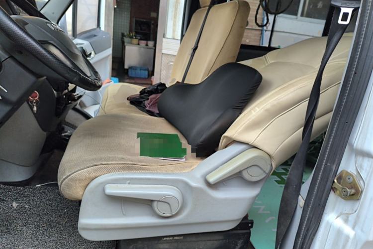 Used Iveco Power Daily 2017 2.5T Deluxe A37 High-Roof 6-7 Seater Bus 47Z5
