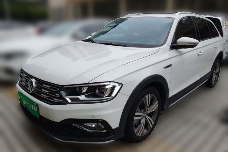 Used Volkswagen C-TREK 2018 230TSI DSG Luxury Version