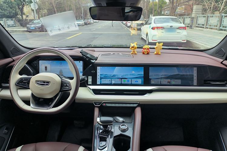 Used Geely Auto Monjaro L 2021 2.0TD DCT EVO Two-Wheel Drive Prestige Version Interior 3