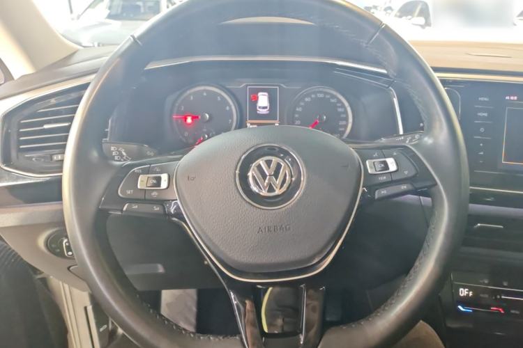 Used Volkswagen Tayron 2020 280TSI Two-Wheel Drive Luxury Connect Edition Steering Wheel