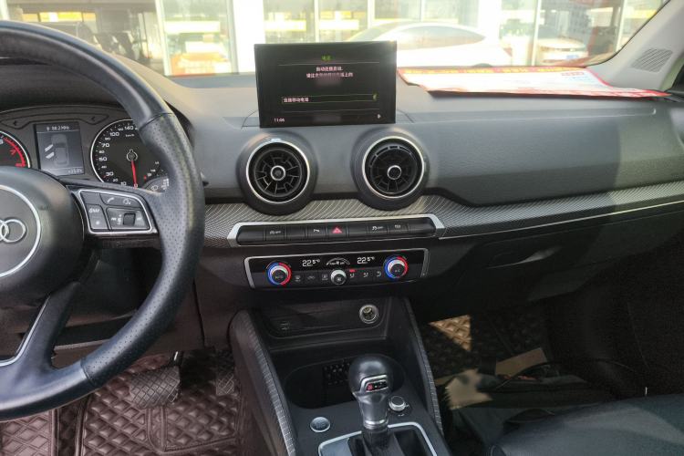 Used Audi Q2L 2020 35 TFSI Fashionable and Elegant Model
