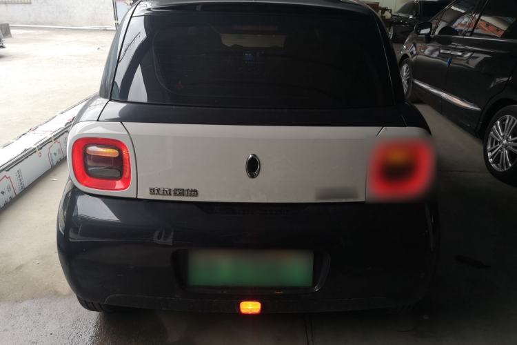 Used ORA Black Cat 2021 301 km Basic Version
