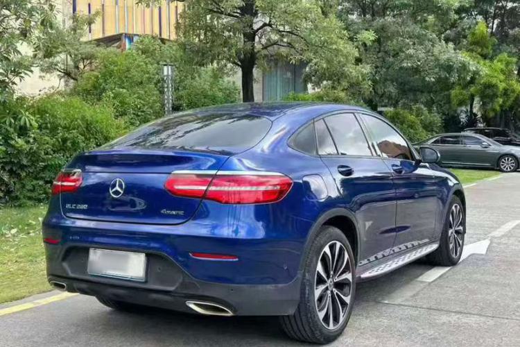 Used Mercedes-Benz GLC Coupe 2017 GLC 260 4MATIC Coupe SUV