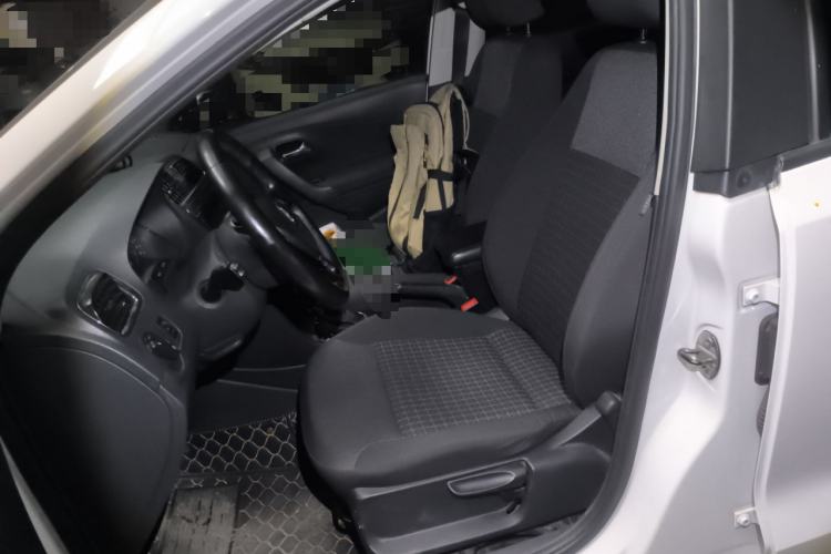 Used Volkswagen Polo 2016 1.6L Automatic Comfort Model
