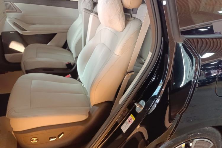 Used Denza N8L 2025 Model Flagship Model