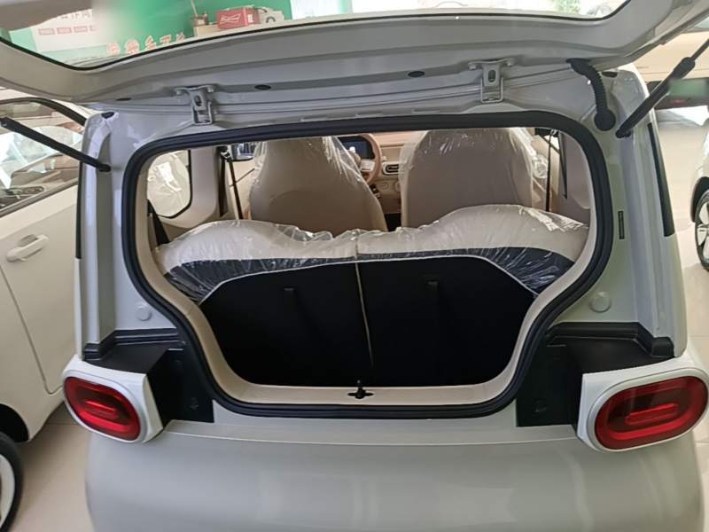 Used Wuling Hongguang MINIEV 2024 3rd Generation 215km Youth Edition — 18