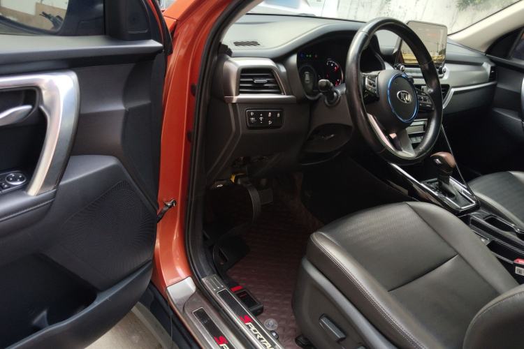 Used Kia Sportage R 2018 2.0L Automatic Smart Luxury Version China V Standard
