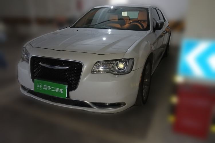 Used Chrysler 300C 2014 3.0L Excellence Edition