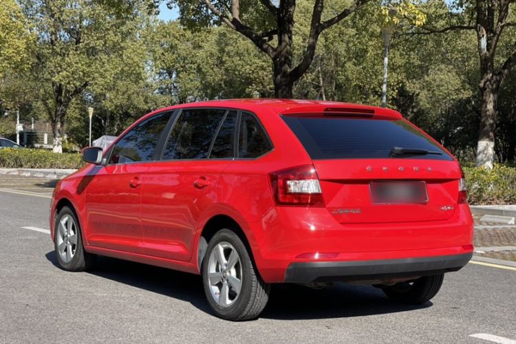 Used Skoda Rapid Spaceback 2019 Revised Version 1.5L Automatic Comfort Edition China VI Standard