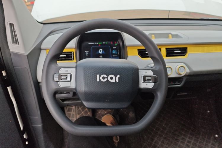 Used Chery QQ Ice Cream 2022 170km Sundae Phosphate Lithium-Ion
