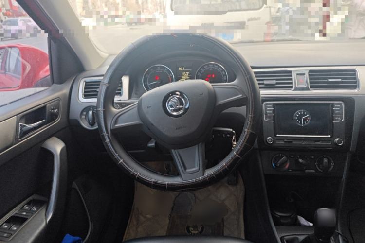 Used Skoda Rapid Spaceback 2014 1.6L Manual Enjoyment Edition
