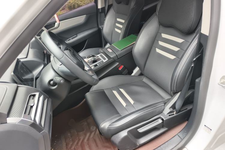 Used BYD Qin Pro New Energy 2019 DM Super Edition 1.5TI Automatic Smart Connect X-Trail Model China V Standard Left Front Seat